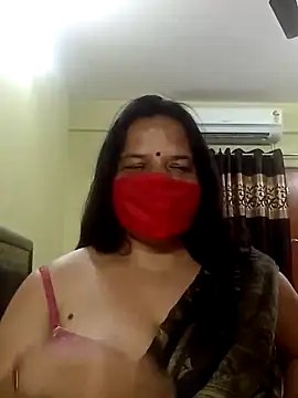 Snapshot of IndianAngle chatting on 01.09.25 IndianAngle online show from 01.09.25