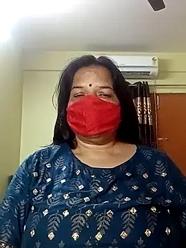 Snapshot of IndianAngle chatting on 01.11.25 IndianAngle online show from 01.11.25