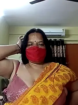 Snapshot of IndianAngle chatting on 01.16.25 IndianAngle online show from 01.16.25