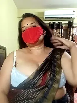 Snapshot of IndianAngle chatting on 03.09.25 IndianAngle online show from 03.09.25