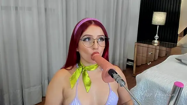 misspaulinaa online show from 03.14.25