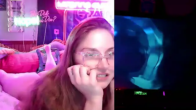 mirannacult online show from 01.26.25