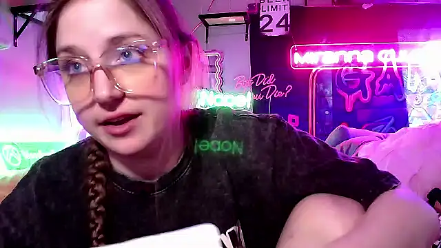 mirannacult online show from 03.14.25