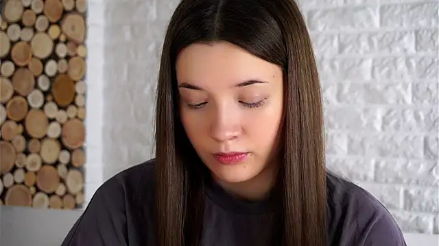 LowOncoming online show from 09.22.25