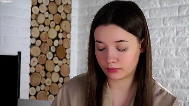 LowOncoming online show from 10.15.25