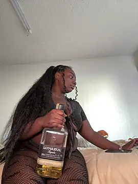 Snapshot of LillShayy chatting on 01.16.26 LillShayy online show from 01.16.26