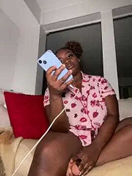 LillShayy online show from 04.27.26