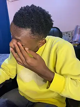 Snapshot of fireboyafrica chatting on 07.25.26 fireboyafrica online show from 07.25.26