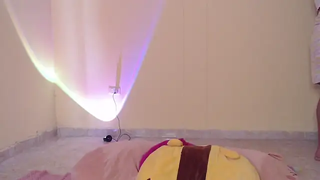  maiahairy  online show from 03.19.25