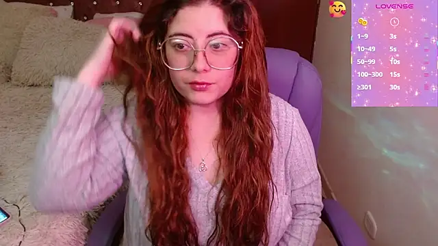 Snapshot of Azamy-12 chatting on 01.21.25 Azamy-12 online show from 01.21.25