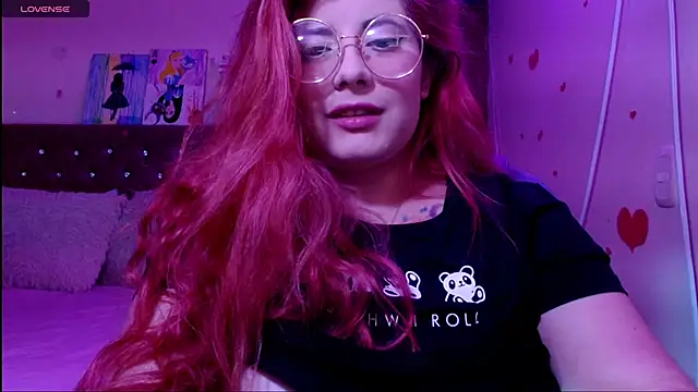 Snapshot of Azamy-12 chatting on 02.28.25 Azamy-12 online show from 02.28.25