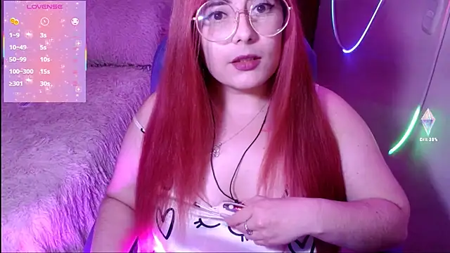 Snapshot of Azamy-12 chatting on 03.04.25 Azamy-12 online show from 03.04.25