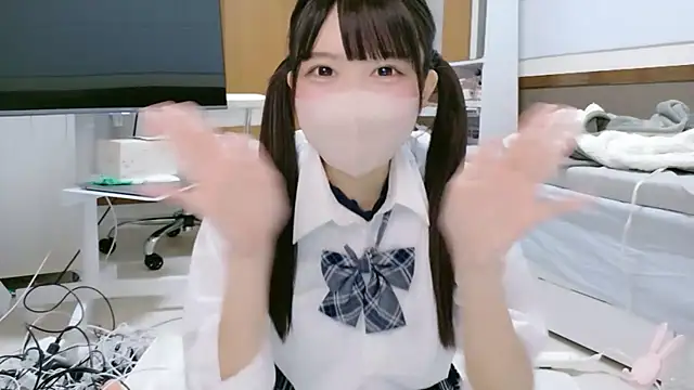 YUNOCHI nyanko online show from 10.13.25