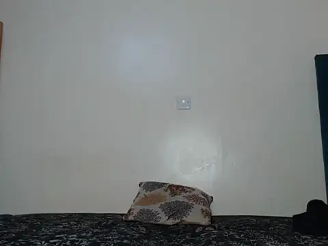 Snapshot of nanaswee chatting on 03.15.26 nanaswee online show from 03.15.26