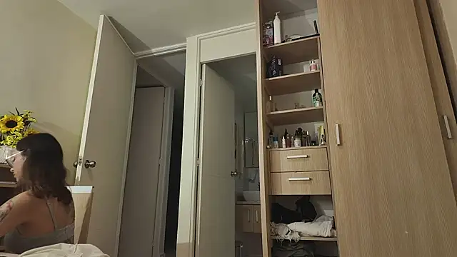 juanasnz99 online show from 03.21.25