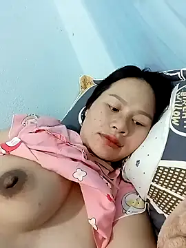 Snapshot of Baby-ladyass20 chatting on 12.24.24 Baby-ladyass20 online show from 12.24.24
