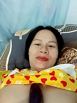 Snapshot of Baby-ladyass20 chatting on 12.29.24 Baby-ladyass20 online show from 12.29.24