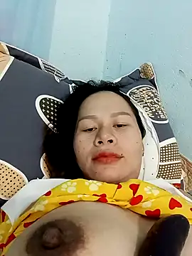 Snapshot of Baby-ladyass20 chatting on 12.29.24 Baby-ladyass20 online show from 12.29.24