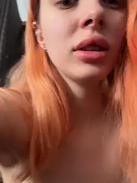 Snapshot of enjoy_my_beauty chatting on 05.19.26 enjoy my beauty online show from 05.19.26