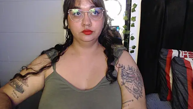 Snapshot of Alezapark chatting on 07.21.26 Alezapark online show from 07.21.26