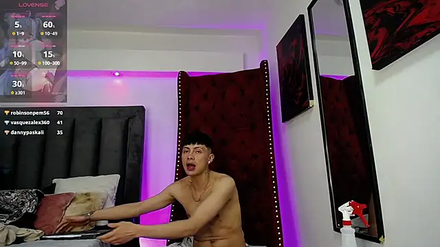 Steev Novoa online show from 12.07.24