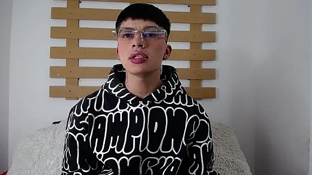 Steev Novoa online show from 01.26.25