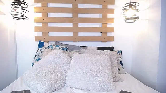 Steev Novoa online show from 02.04.25