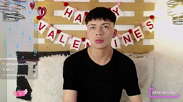 Steev Novoa online show from 02.08.25