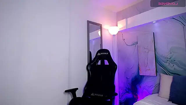 Steev Novoa online show from 04.20.26