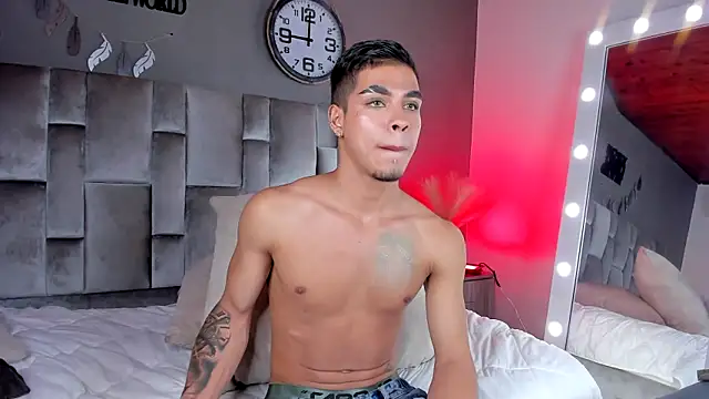 Snapshot of Ken-boy_ chatting on 03.13.25 Ken-boy online show from 03.13.25