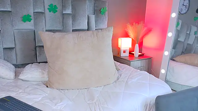 Snapshot of Ken-boy_ chatting on 03.18.25 Ken-boy online show from 03.18.25