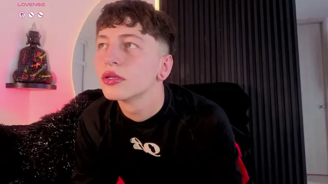 Snapshot of Ken-boy_ chatting on 01.16.26 Ken-boy online show from 01.16.26