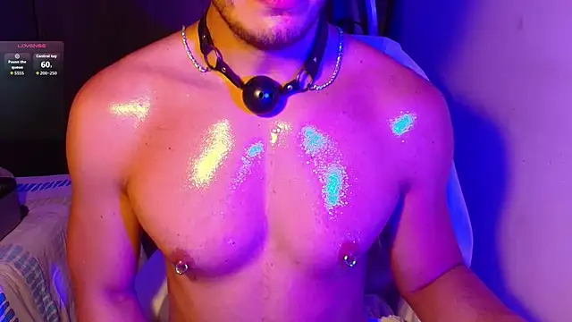 Snapshot of heydave_ chatting on 09.25.25 heydave online show from 09.25.25