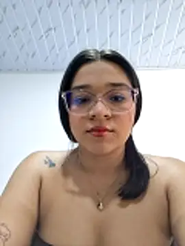 -VICKKY online show from 04.04.26