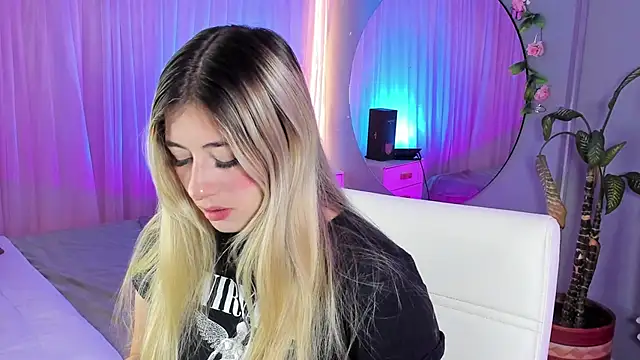 tiffany becker online show from 06.12.26
