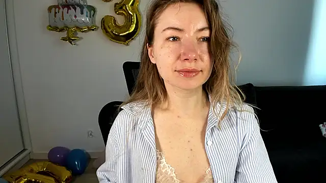 Mia Tasty online show from 04.11.26