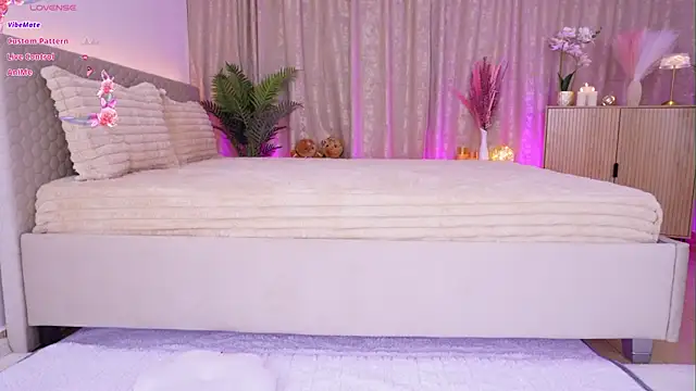 Snapshot of DiammondDia chatting on 01.11.26 DiammondDia online show from 01.11.26