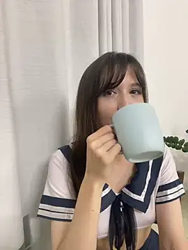 Snapshot of ashy_7999 chatting on 02.17.25 ashy 7999 online show from 02.17.25