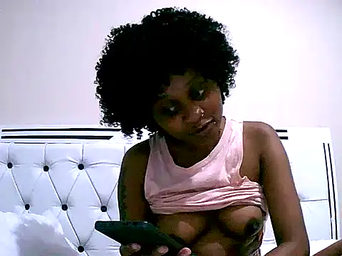 Snapshot of Candy_Ljaay chatting on 01.09.25 Candy Ljaay online show from 01.09.25