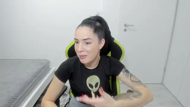 Emmapmg online show from 02.17.26