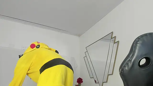 BonnieCute  online show from 01.29.25