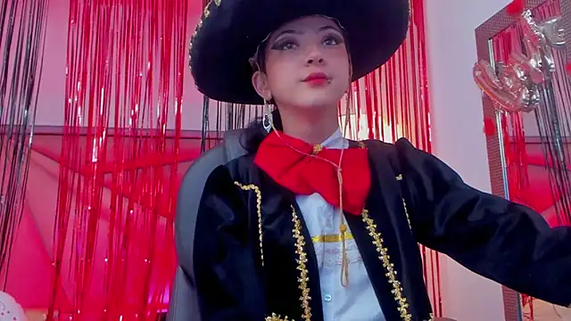 BonnieCute  online show from 02.15.25