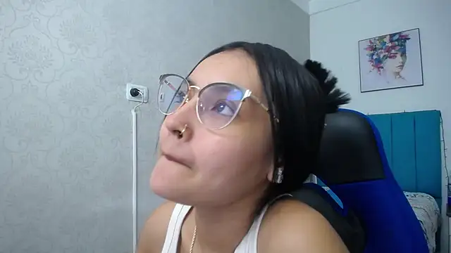 Snapshot of antonella_sweetlittle chatting on 01.15.25 antonella sweetlittle online show from 01.15.25