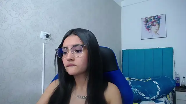 Snapshot of antonella_sweetlittle chatting on 01.21.25 antonella sweetlittle online show from 01.21.25