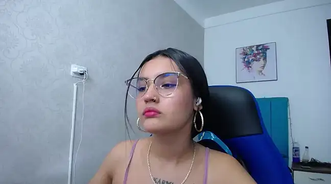 Snapshot of antonella_sweetlittle chatting on 01.23.25 antonella sweetlittle online show from 01.23.25