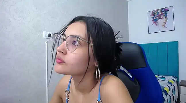 Snapshot of antonella_sweetlittle chatting on 02.23.25 antonella sweetlittle online show from 02.23.25