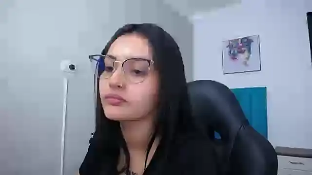 Snapshot of antonella_sweetlittle chatting on 03.11.25 antonella sweetlittle online show from 03.11.25