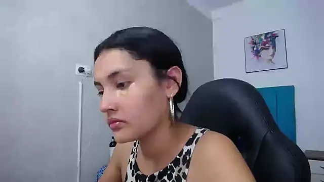 Snapshot of antonella_sweetlittle chatting on 03.13.25 antonella sweetlittle online show from 03.13.25