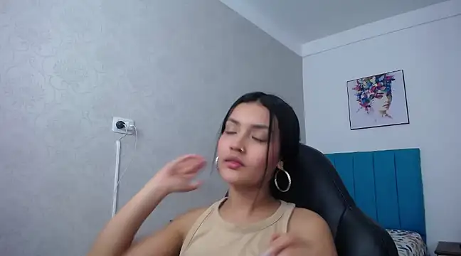 Snapshot of antonella_sweetlittle chatting on 03.22.25 antonella sweetlittle online show from 03.22.25