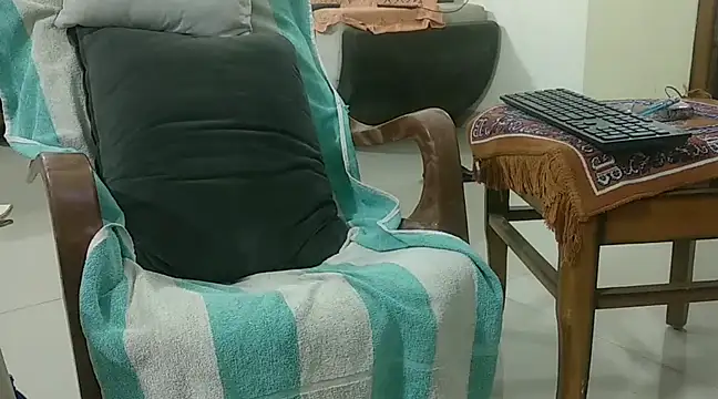 kaan3o3 online show from 03.13.25